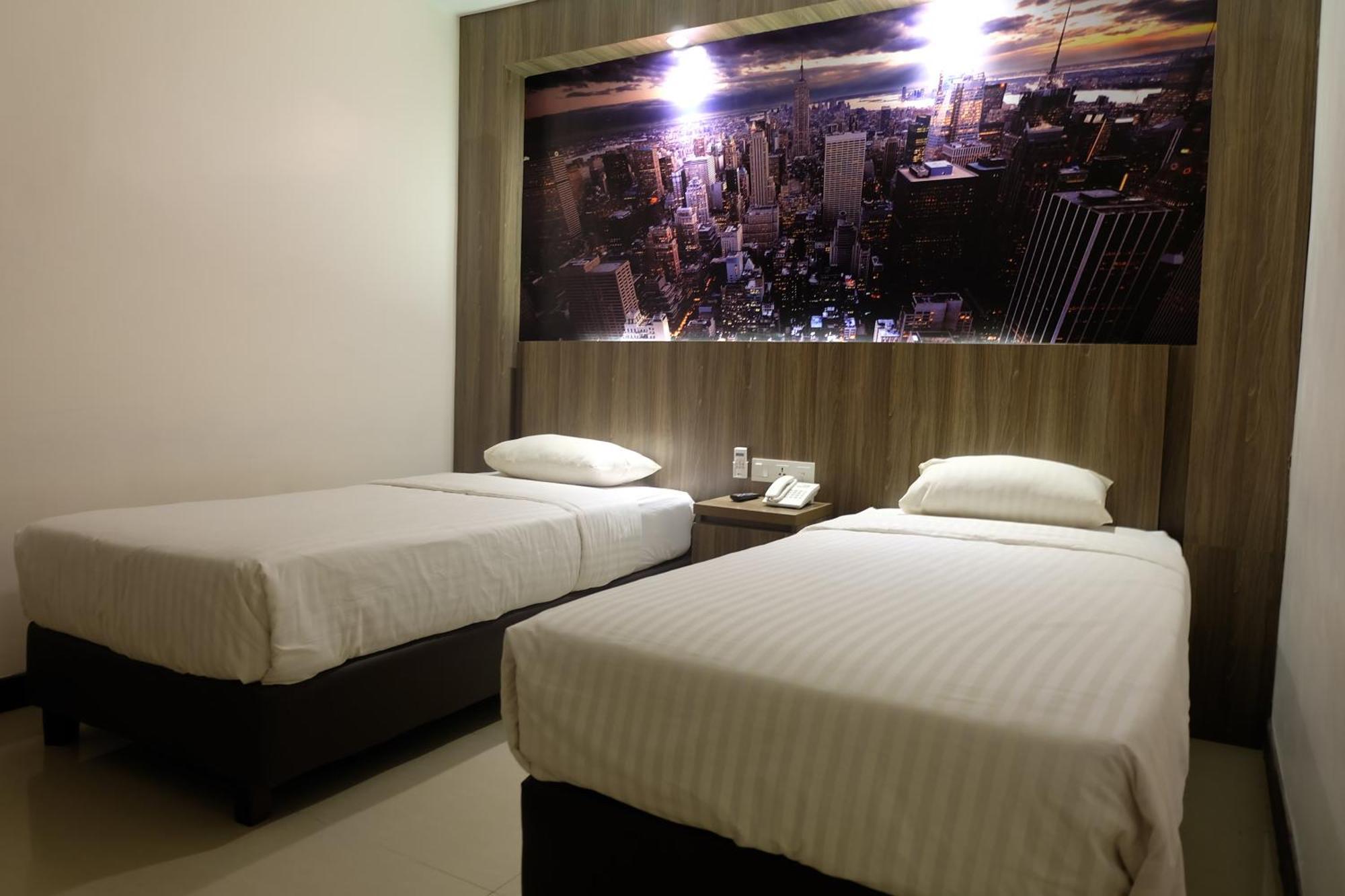 Hotel My Home Sintang 外观 照片